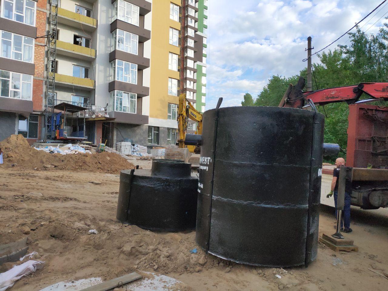ПрАТ АК Київводоканал - очищення дощових вод нафтовловлювачем для очищення стічних вод з коалесцентним фільтром і шлам-камерою ДУНАЙБУДІНВЕСТ